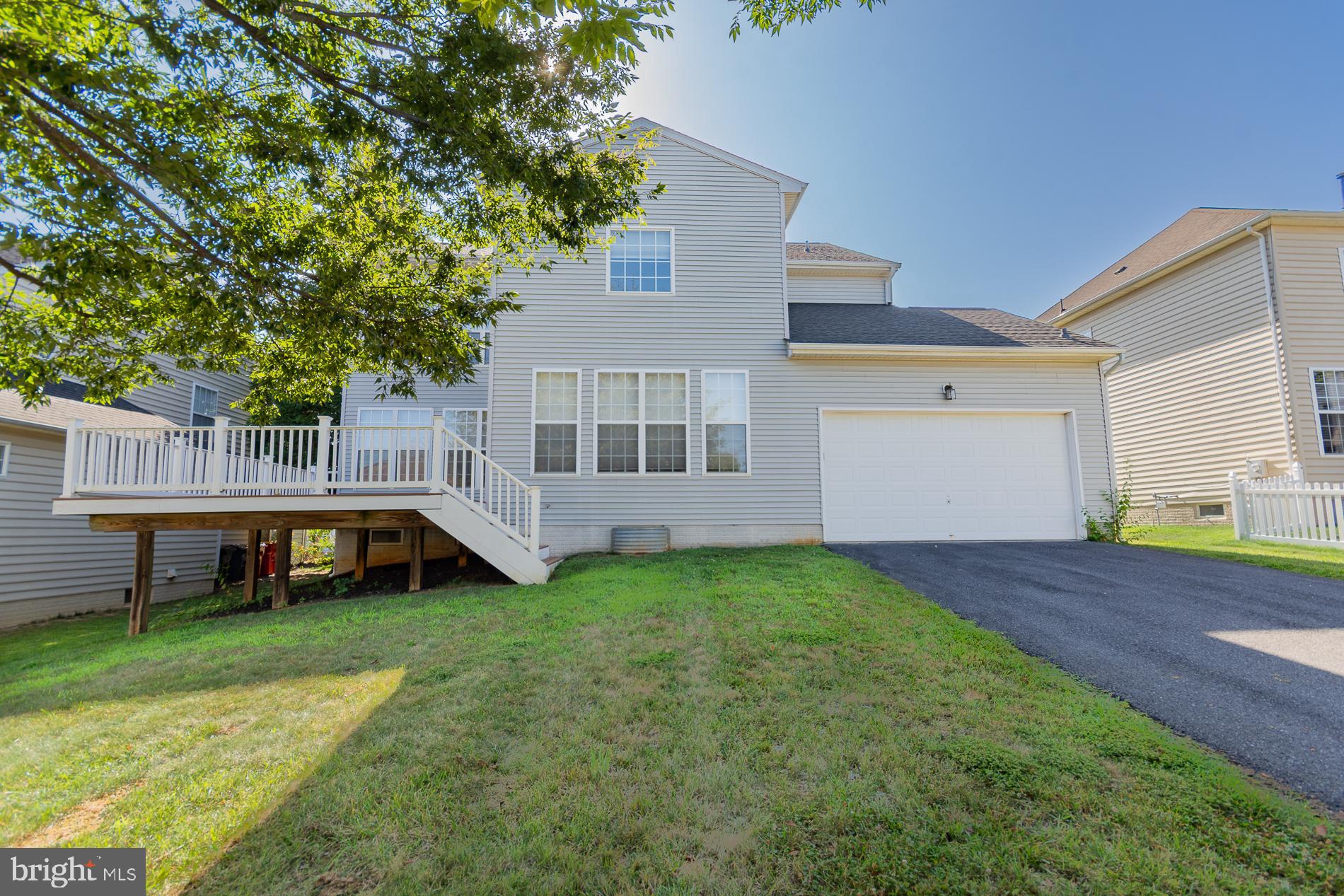 HUNTFIELD - Residential