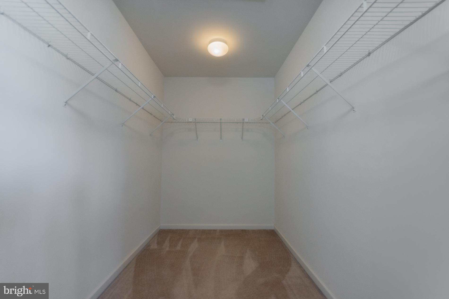 HUNTFIELD - Residential