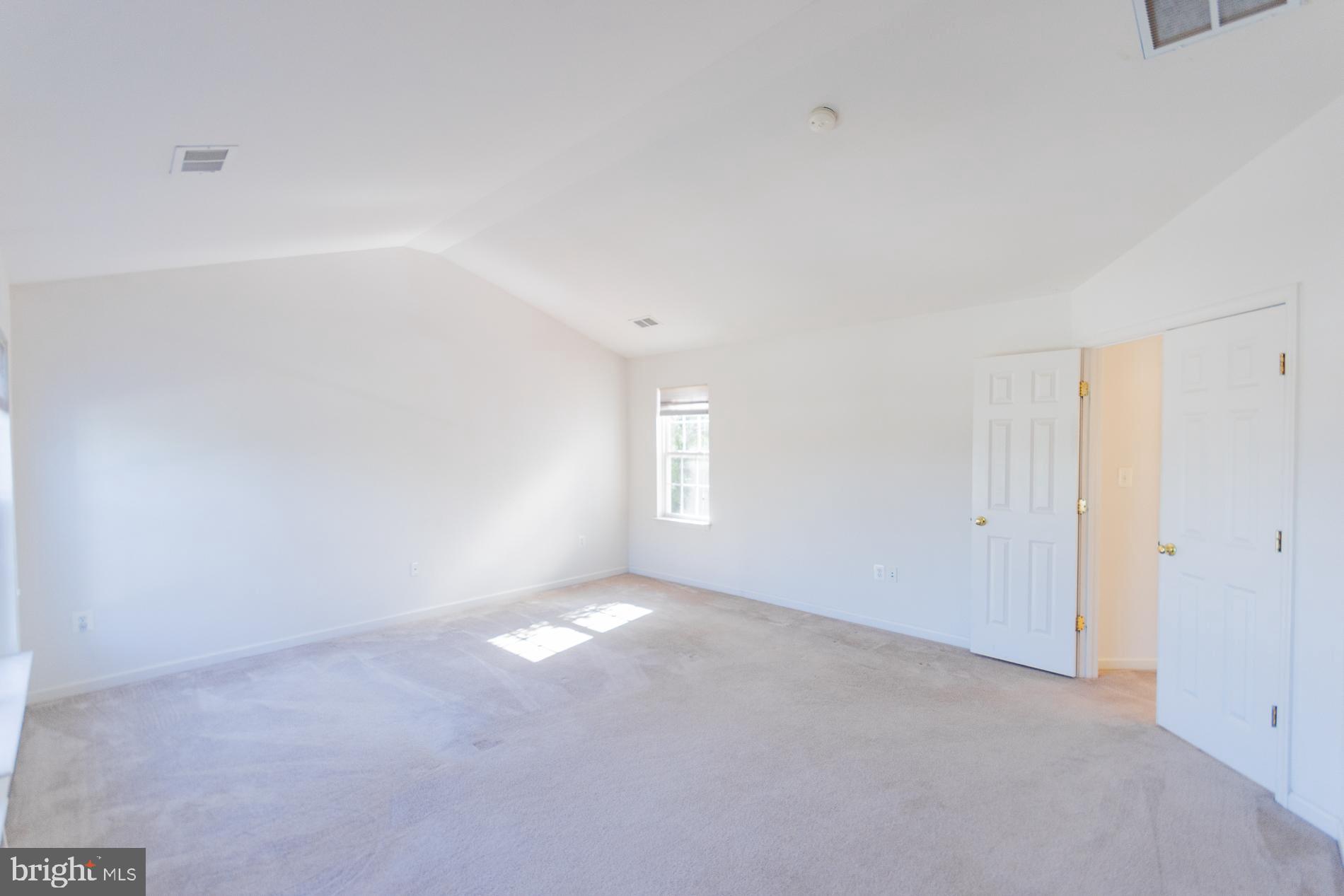 HUNTFIELD - Residential