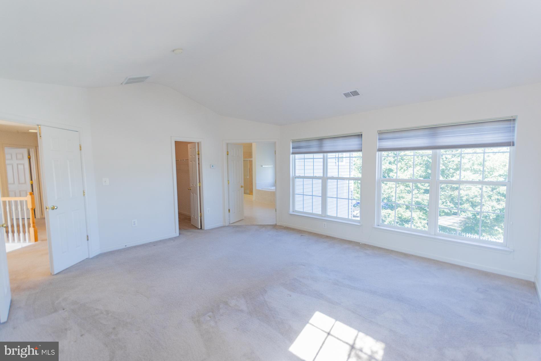 HUNTFIELD - Residential