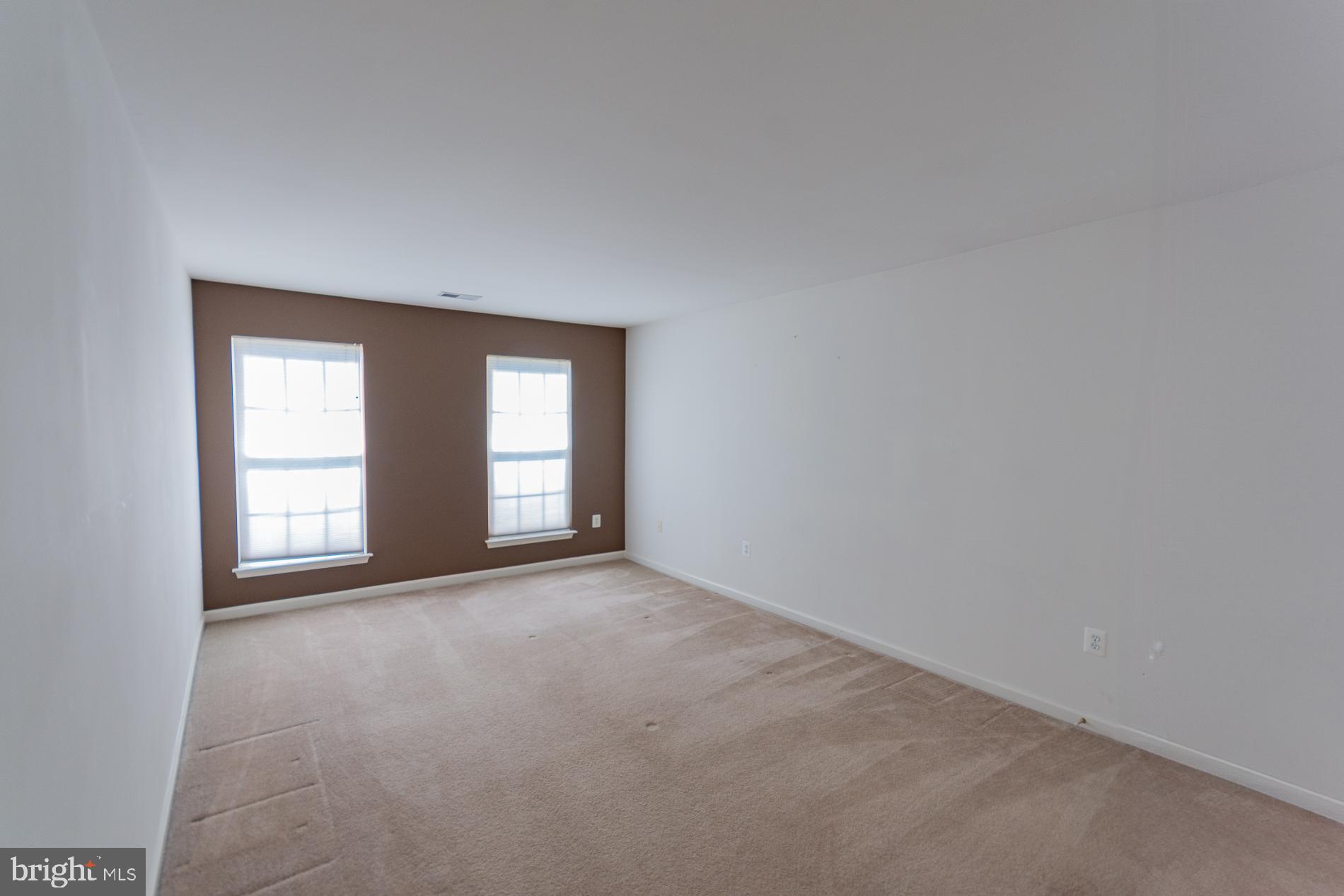 HUNTFIELD - Residential