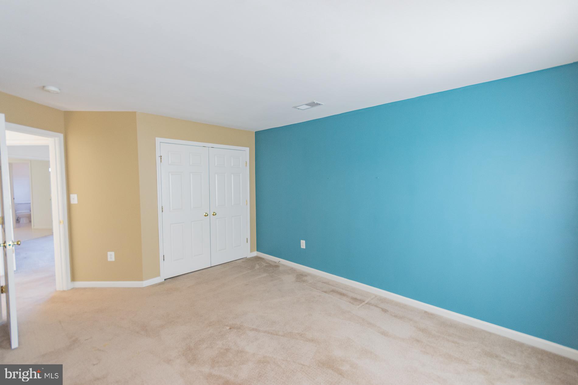 HUNTFIELD - Residential