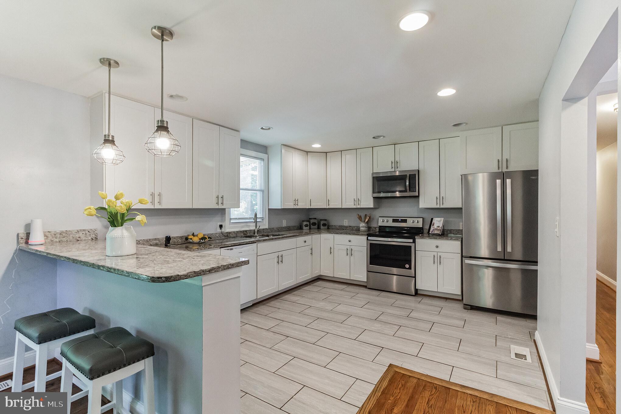 BRIGHTON - Residential