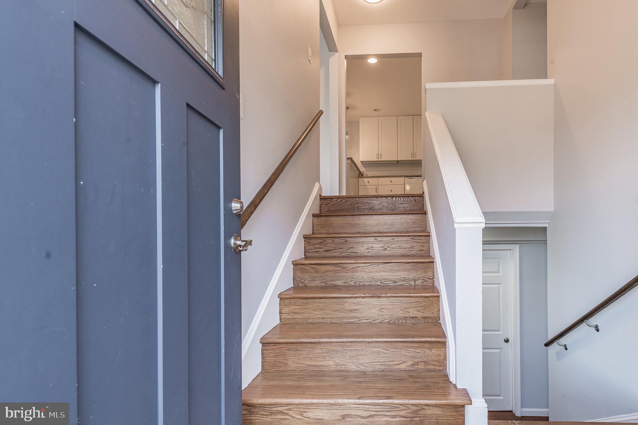 BRIGHTON - Residential