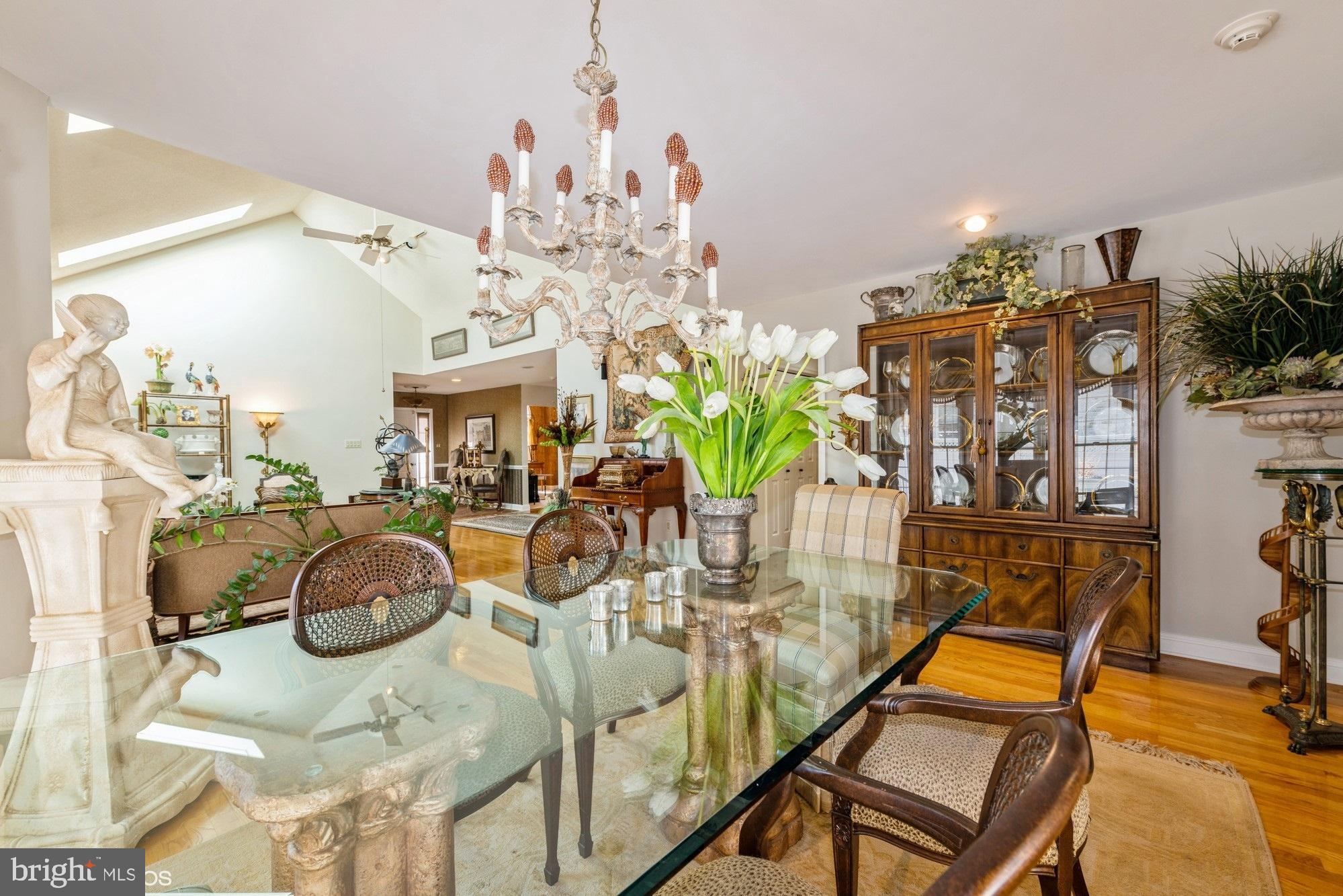 VILLAGE IN THE PARK - Residential