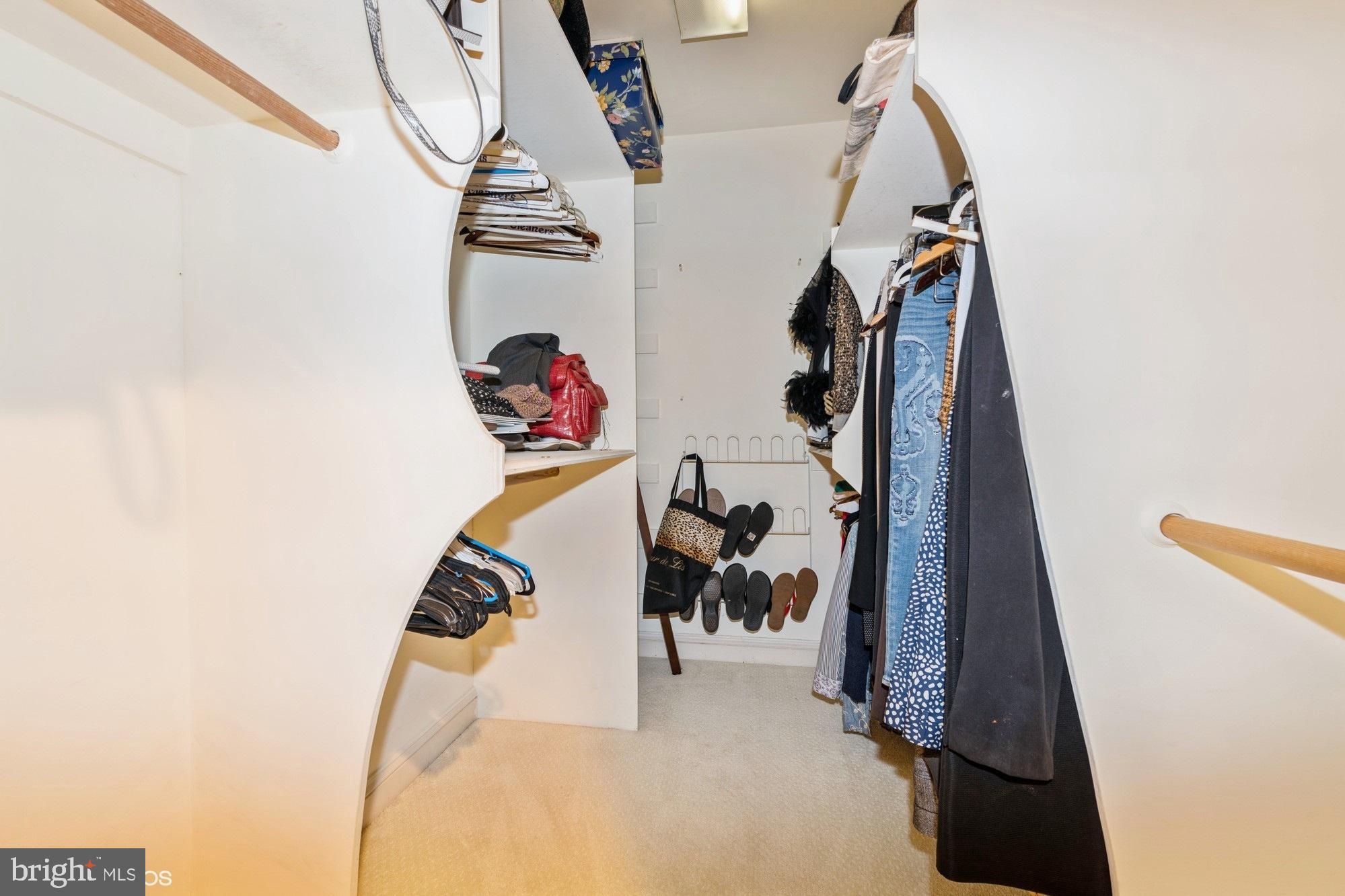 VILLAGE IN THE PARK - Residential