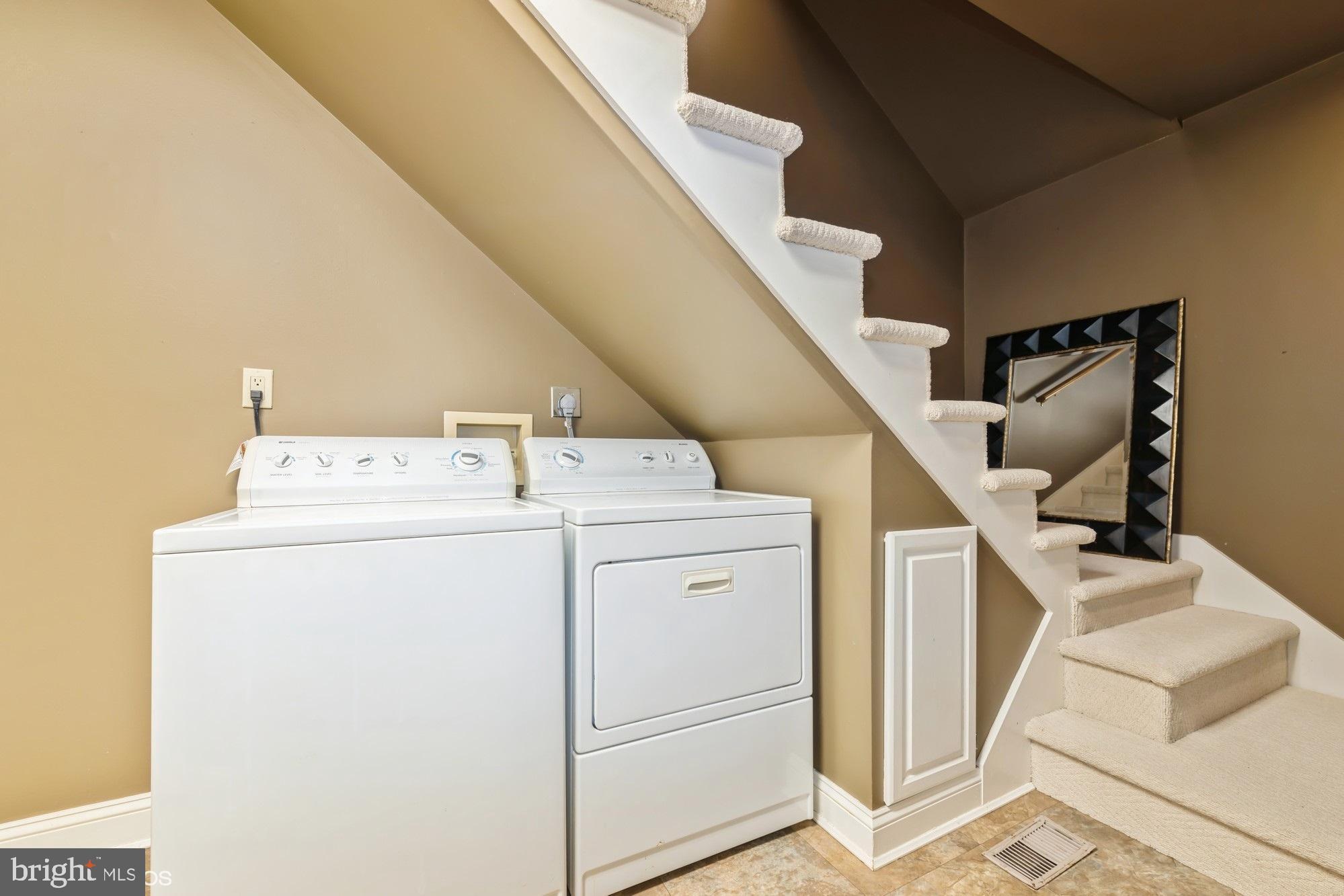 VILLAGE IN THE PARK - Residential