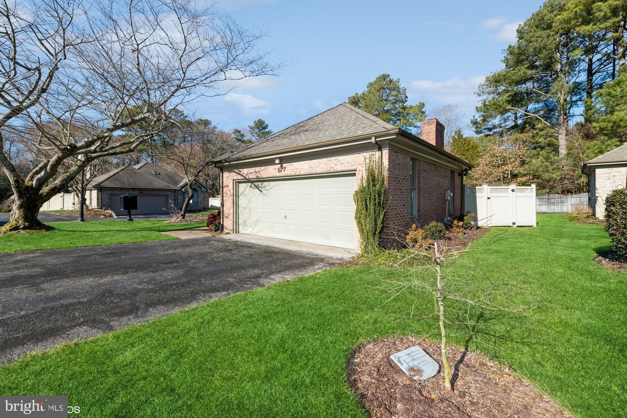 VILLAGE IN THE PARK - Residential