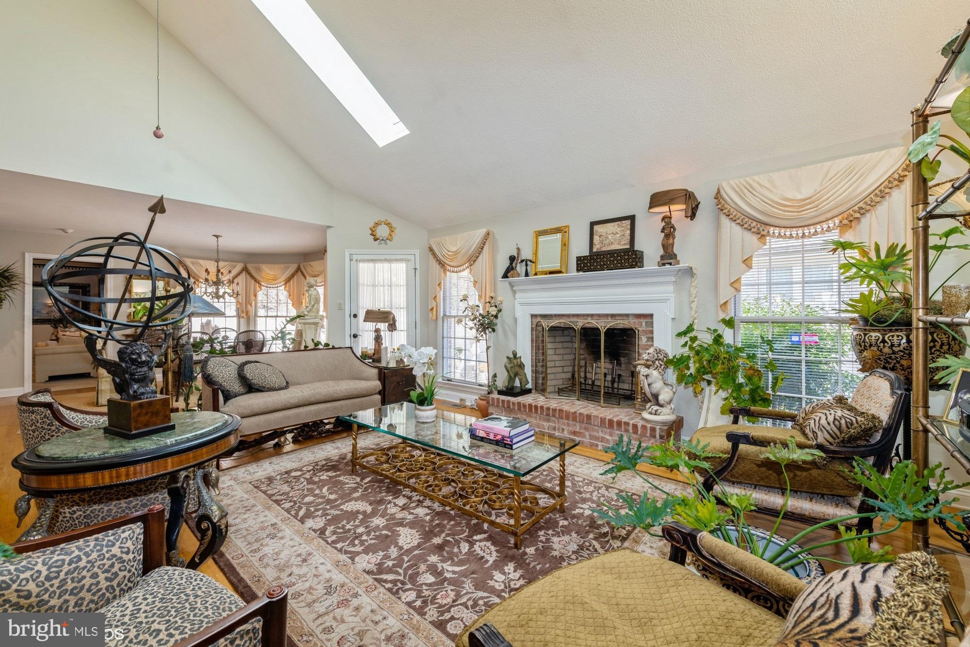 VILLAGE IN THE PARK - Residential