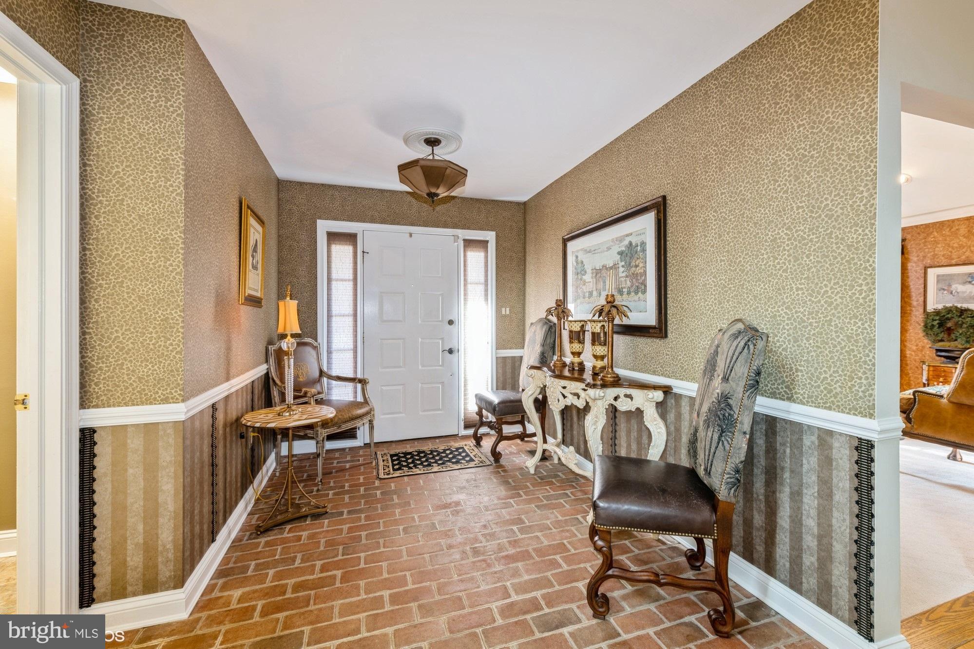 VILLAGE IN THE PARK - Residential