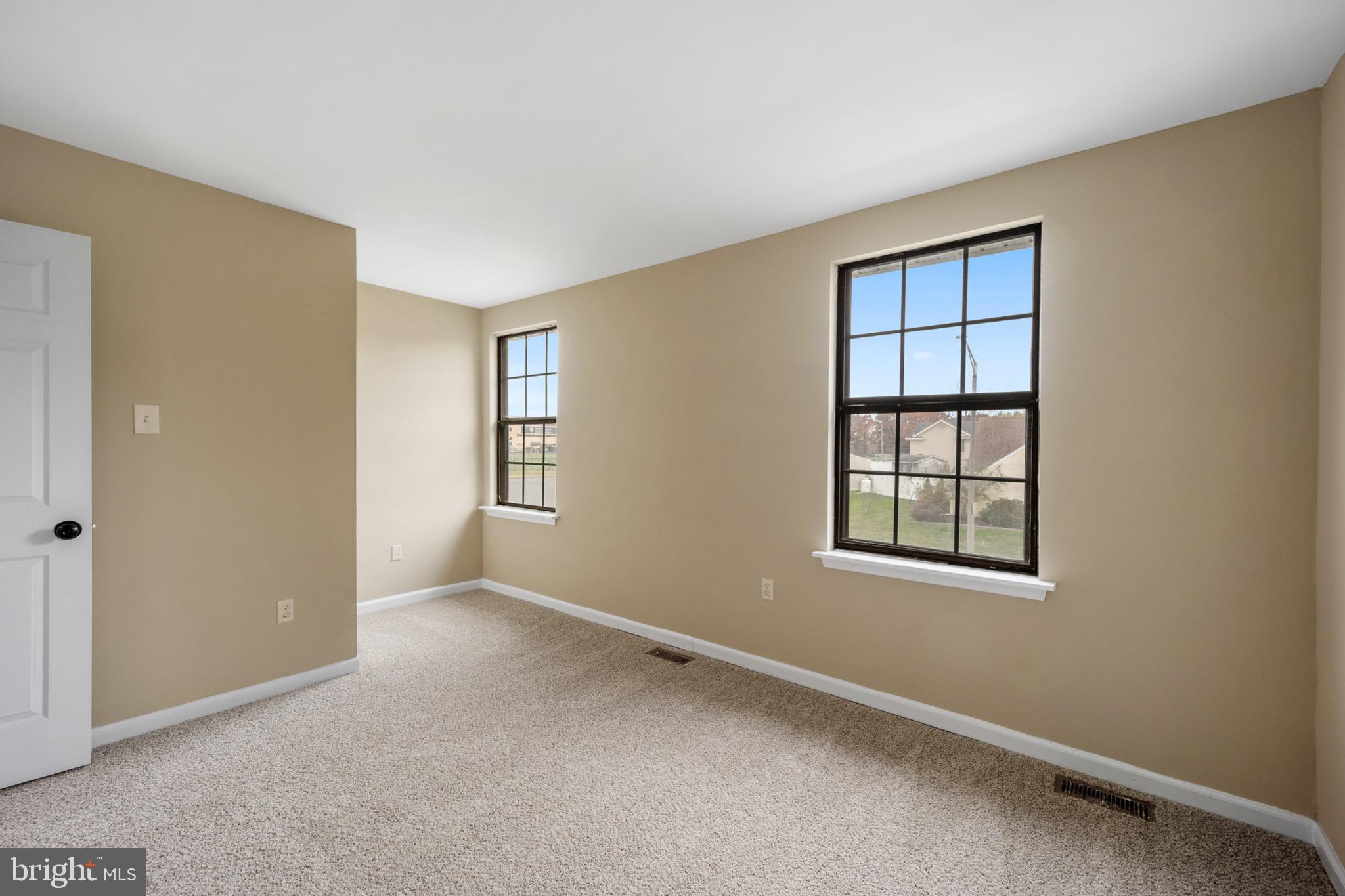 FAIRBRIDGE - Residential