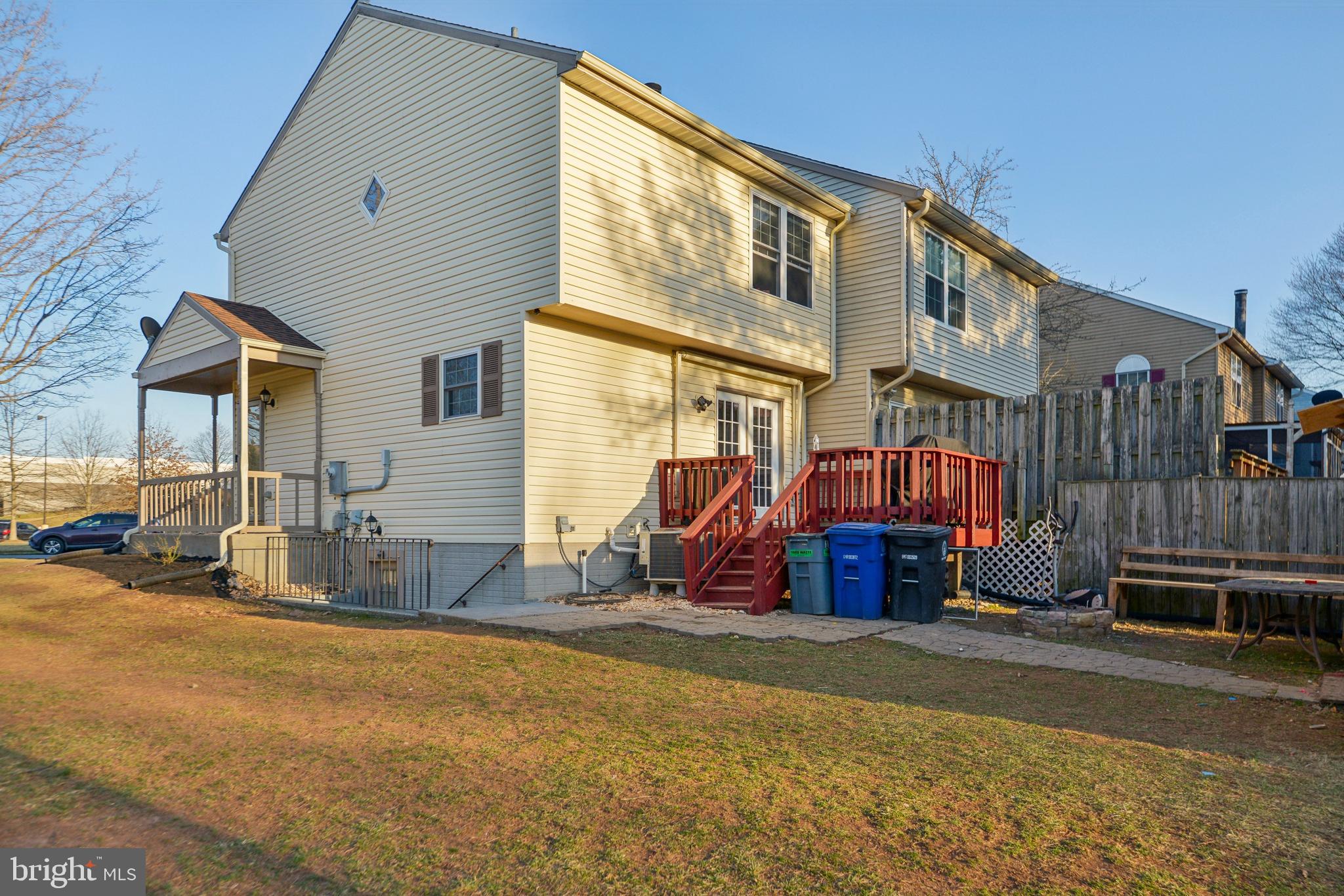 EXETER - Residential