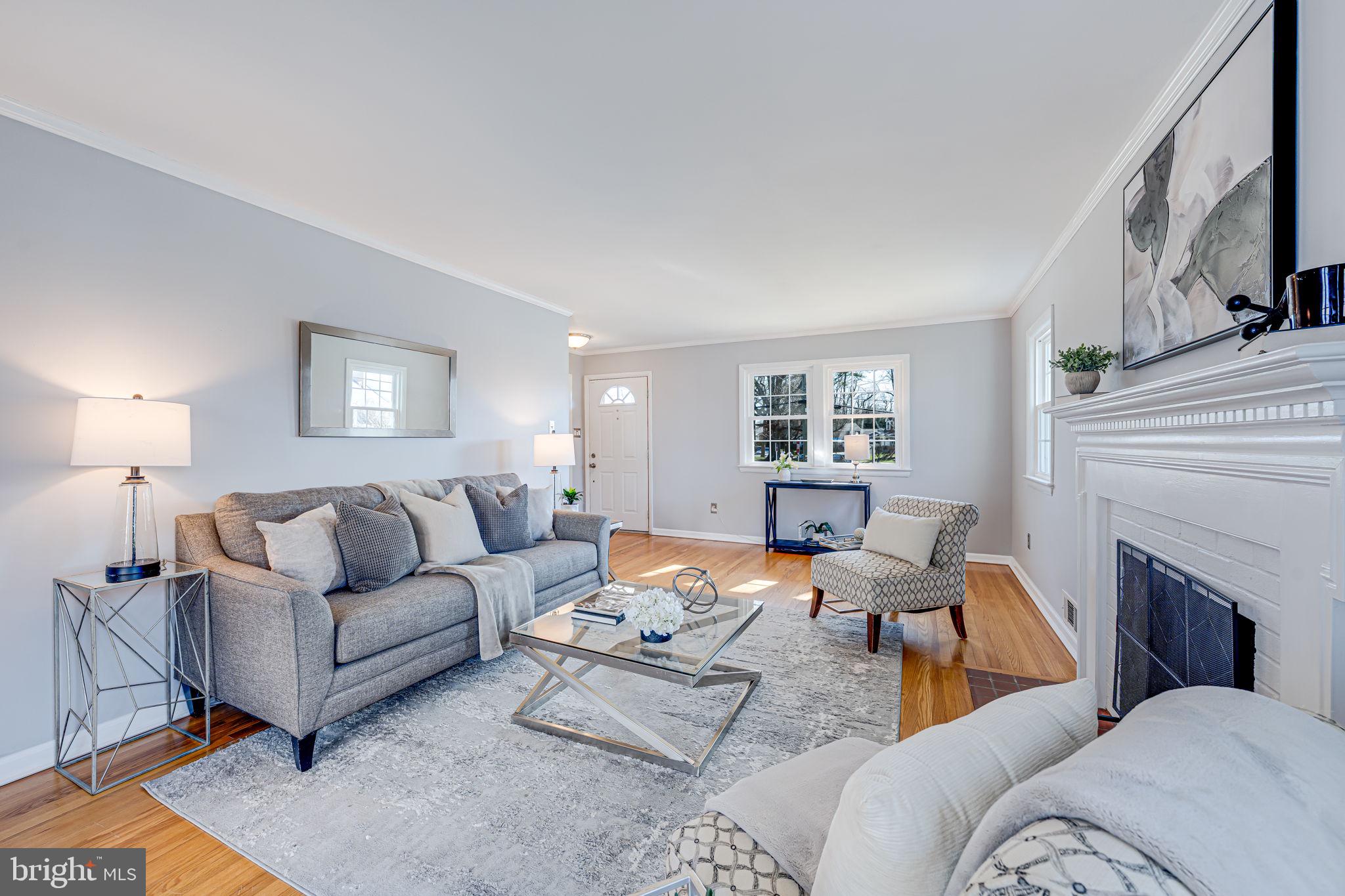 WAYNEWOOD - Residential