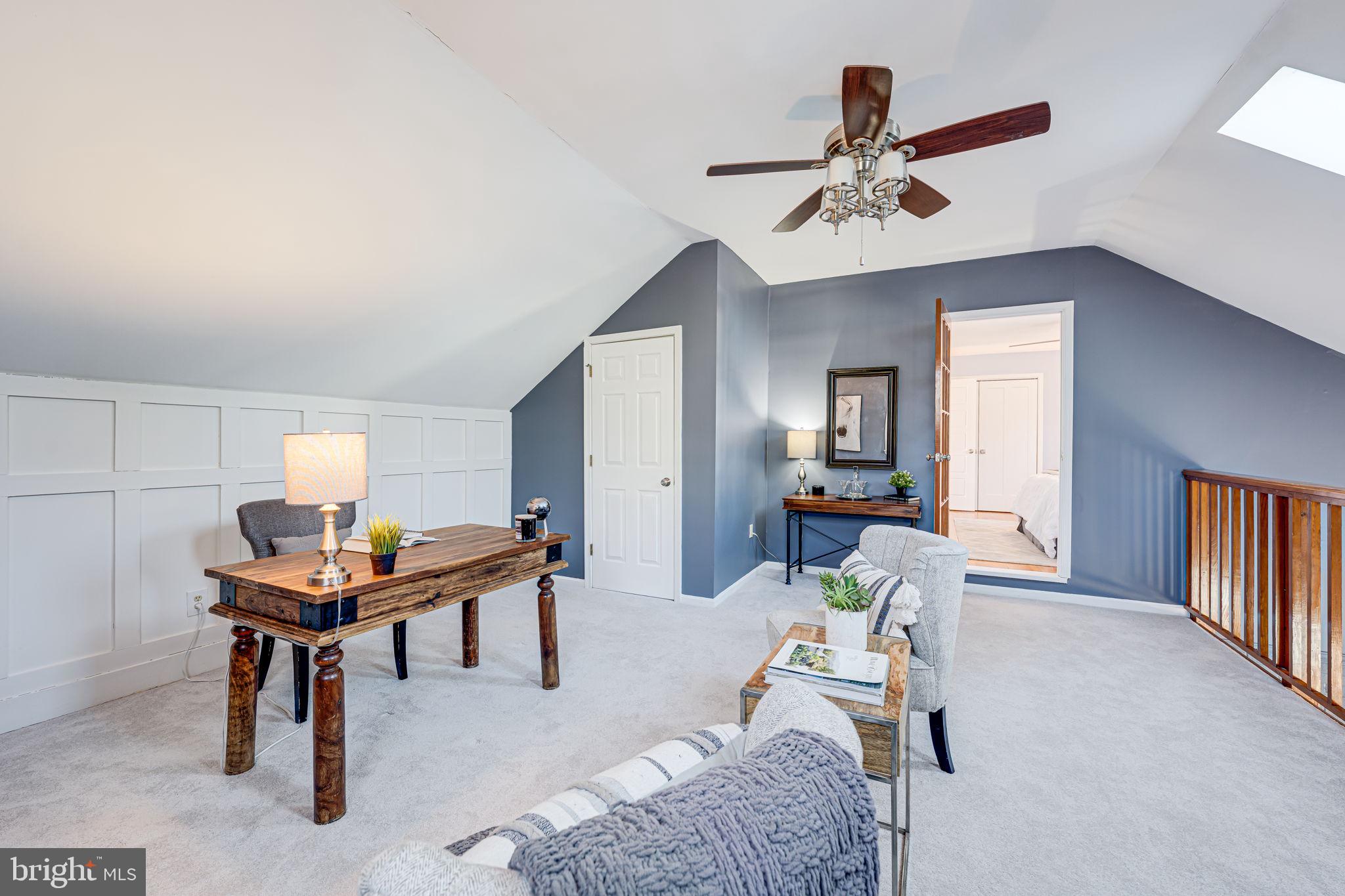 WAYNEWOOD - Residential