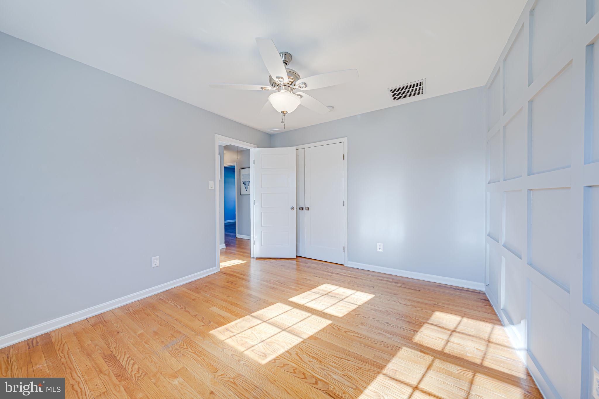 WAYNEWOOD - Residential