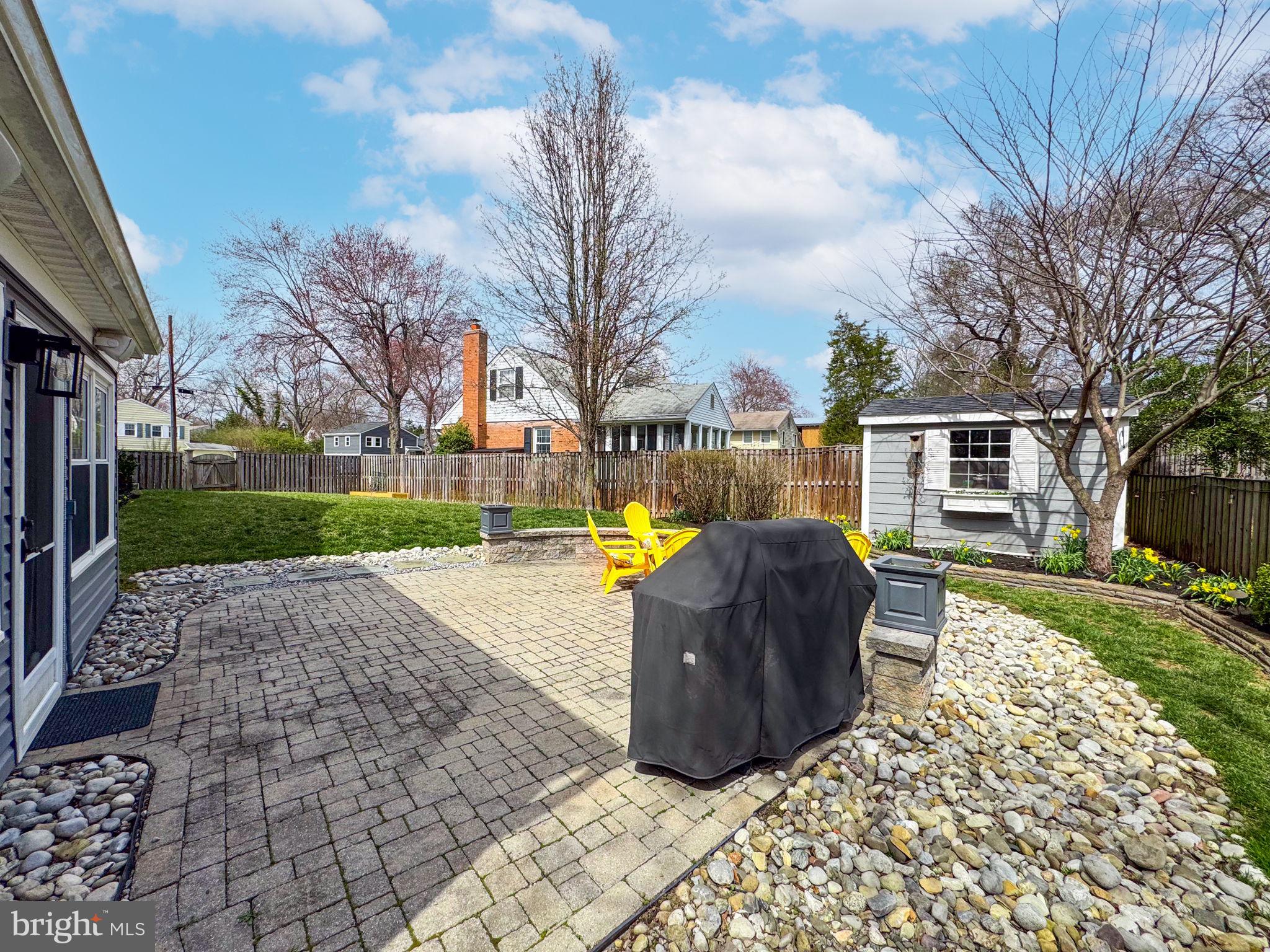 WAYNEWOOD - Residential