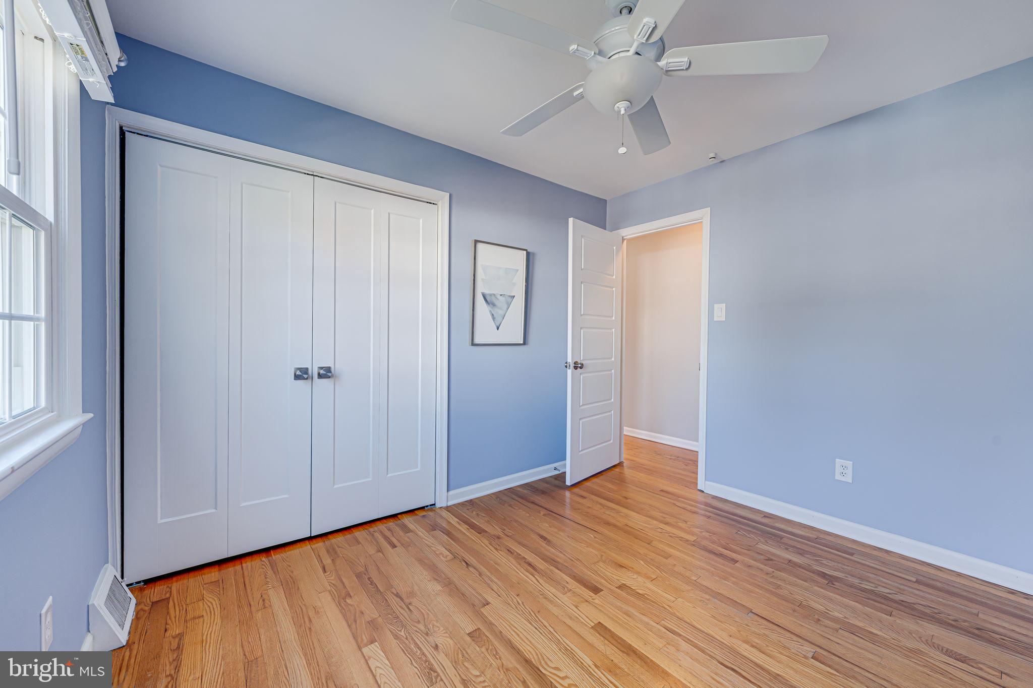 WAYNEWOOD - Residential