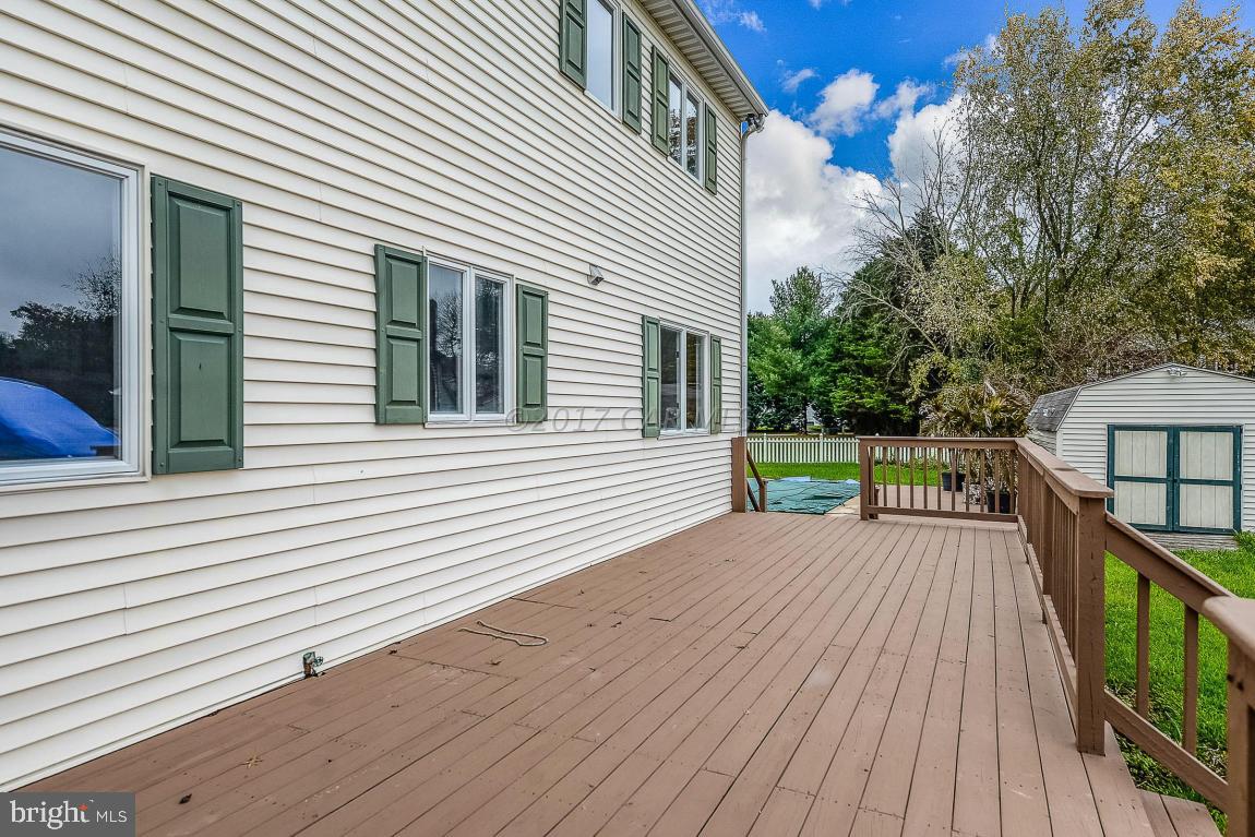 GULL CREEK ESTATES - Residential