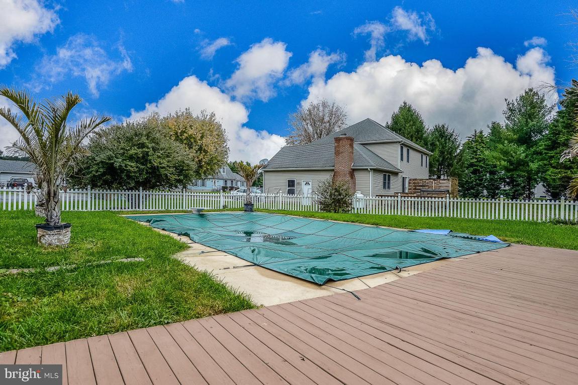 GULL CREEK ESTATES - Residential