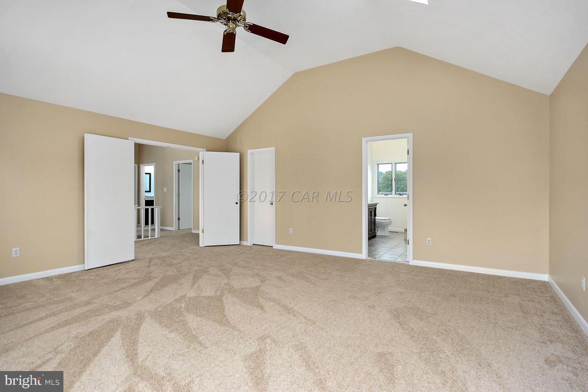 GULL CREEK ESTATES - Residential