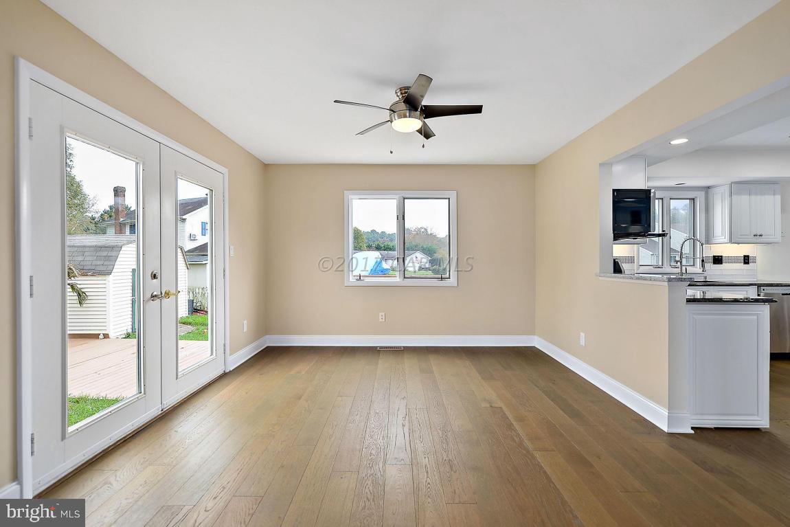 GULL CREEK ESTATES - Residential