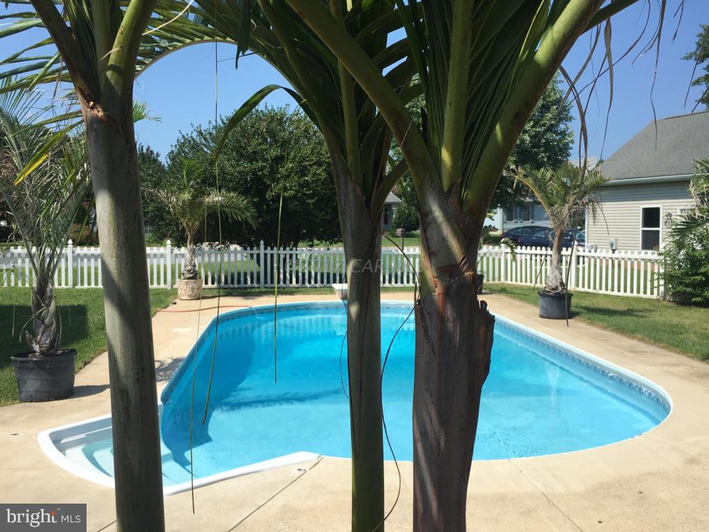 GULL CREEK ESTATES - Residential