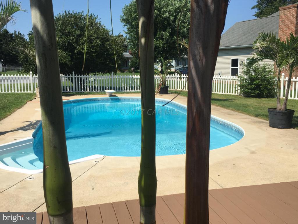 GULL CREEK ESTATES - Residential