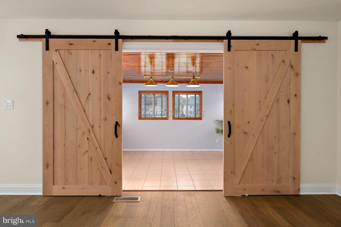 GULL CREEK ESTATES - Residential