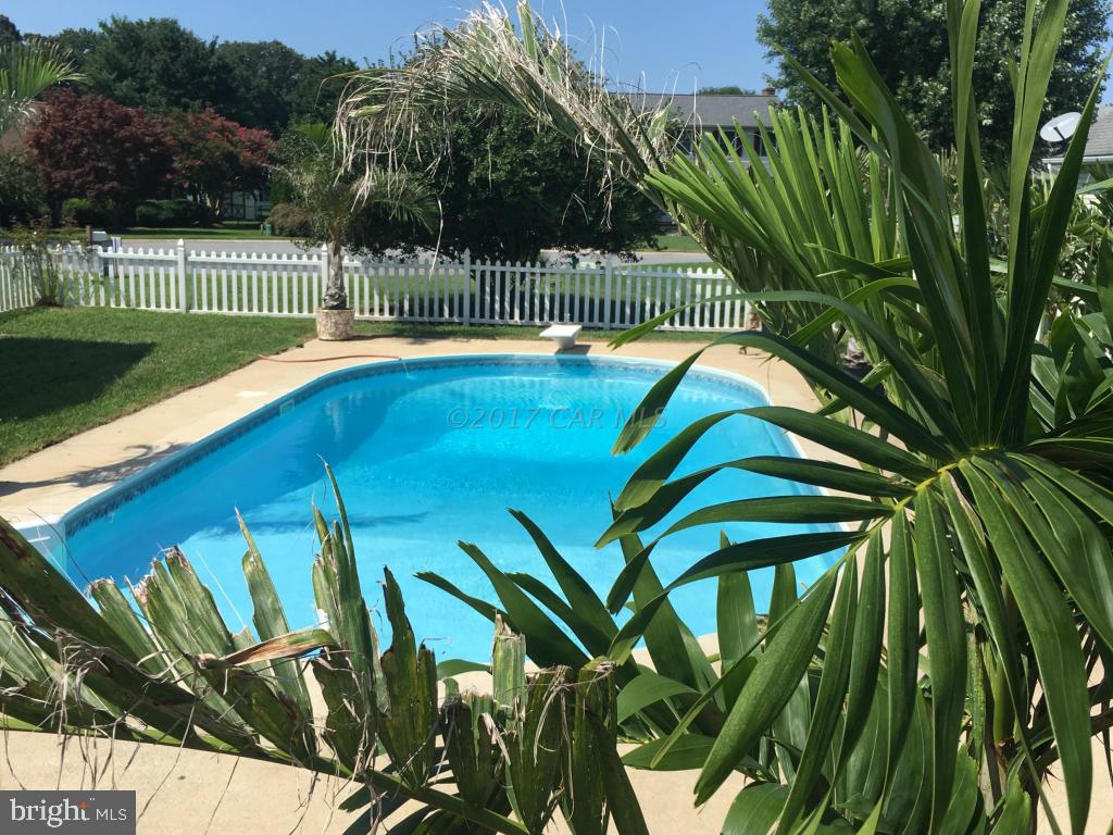 GULL CREEK ESTATES - Residential