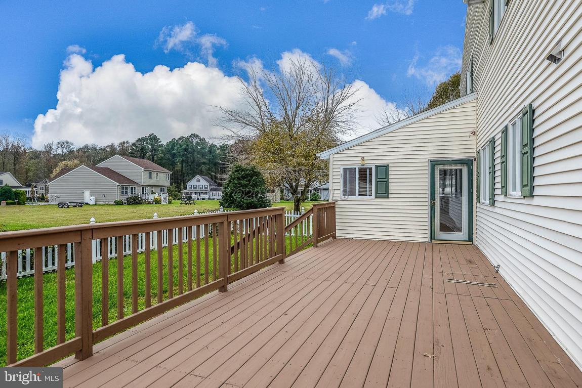 GULL CREEK ESTATES - Residential