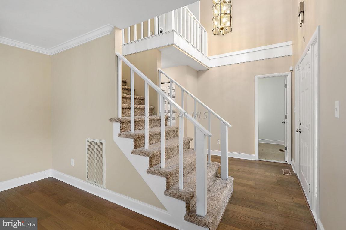 GULL CREEK ESTATES - Residential