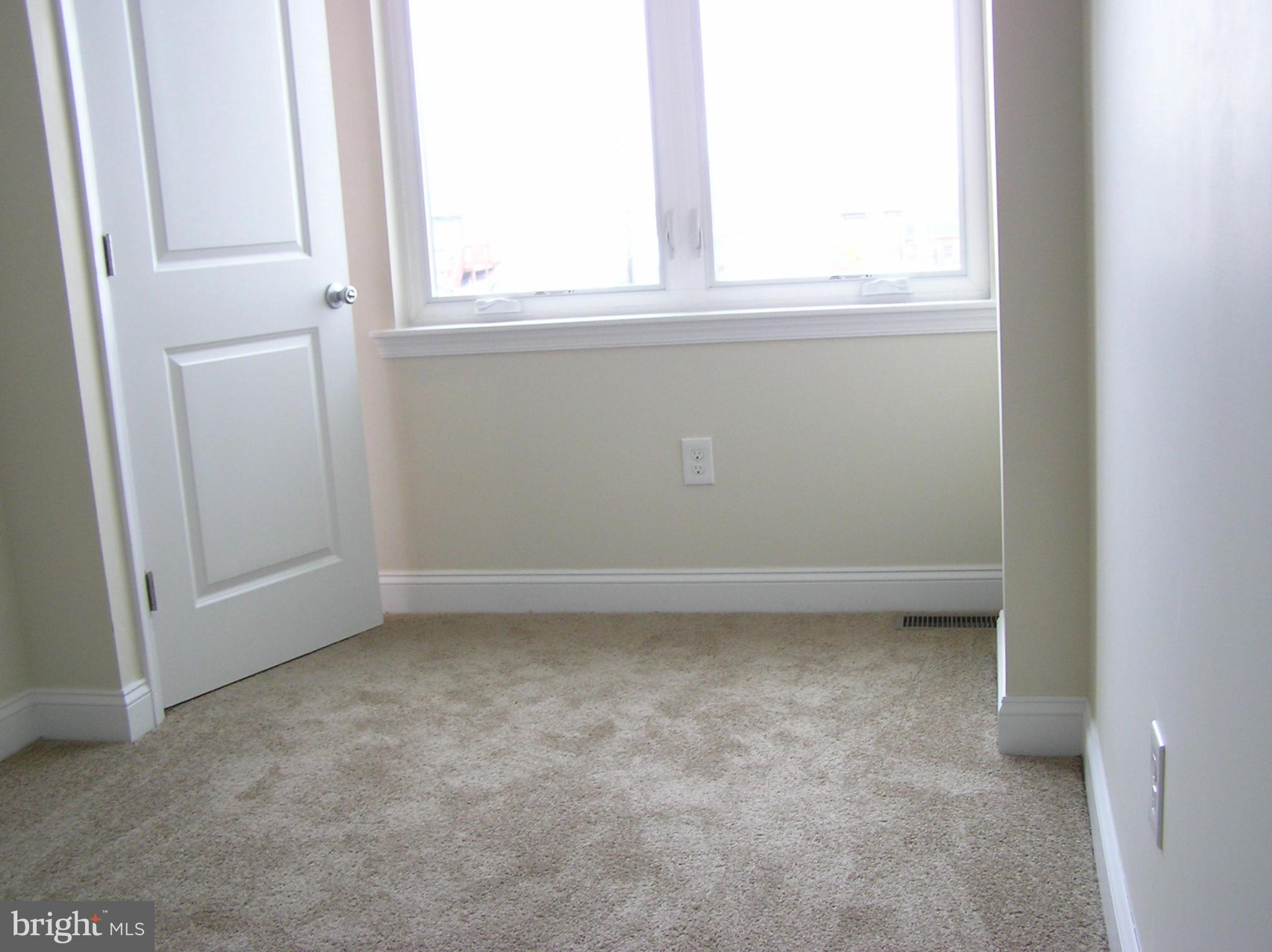 FELLS POINT HISTORIC DISTRICT - Residential Lease