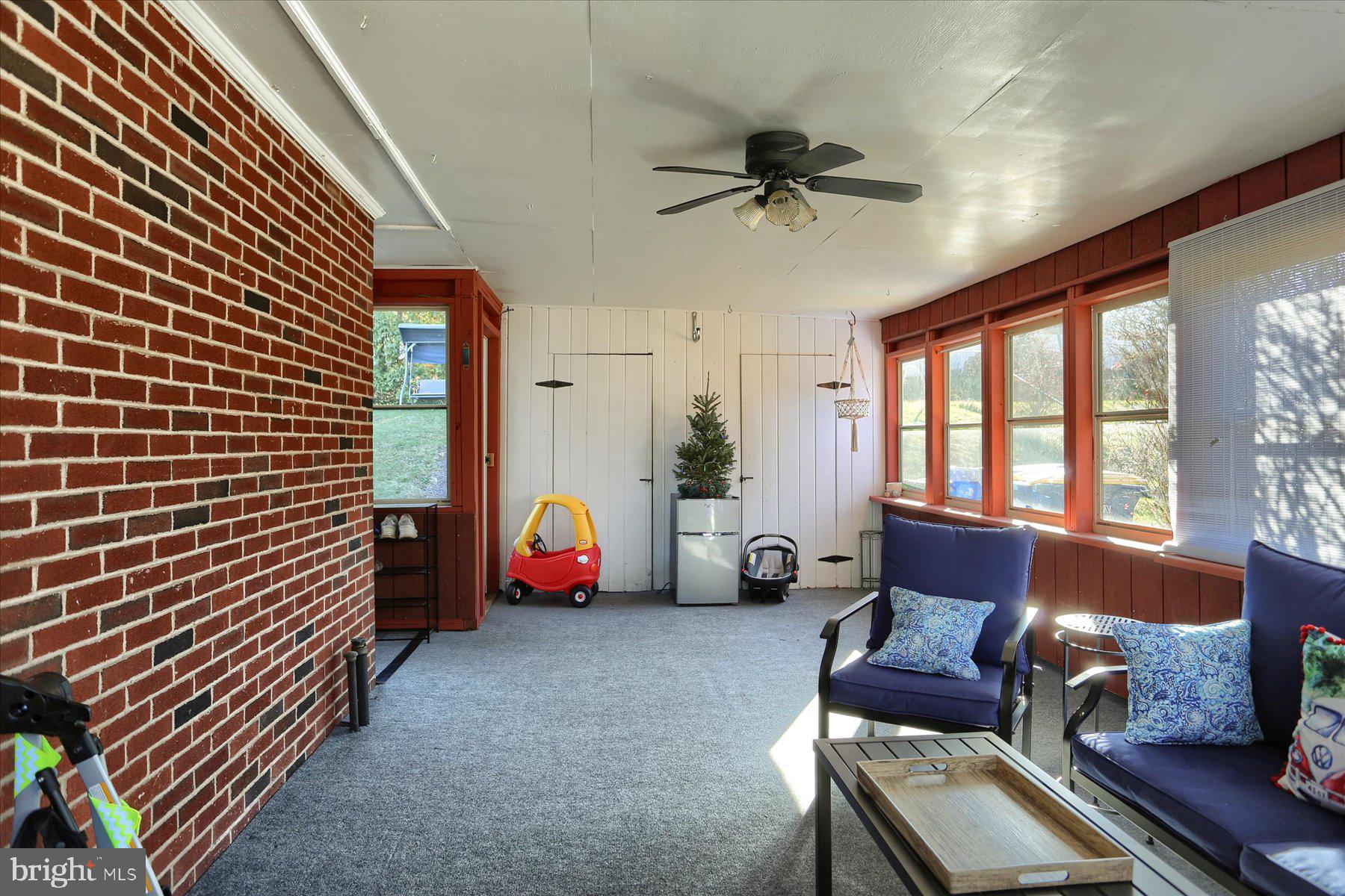 FAIRVIEW PARK - Residential