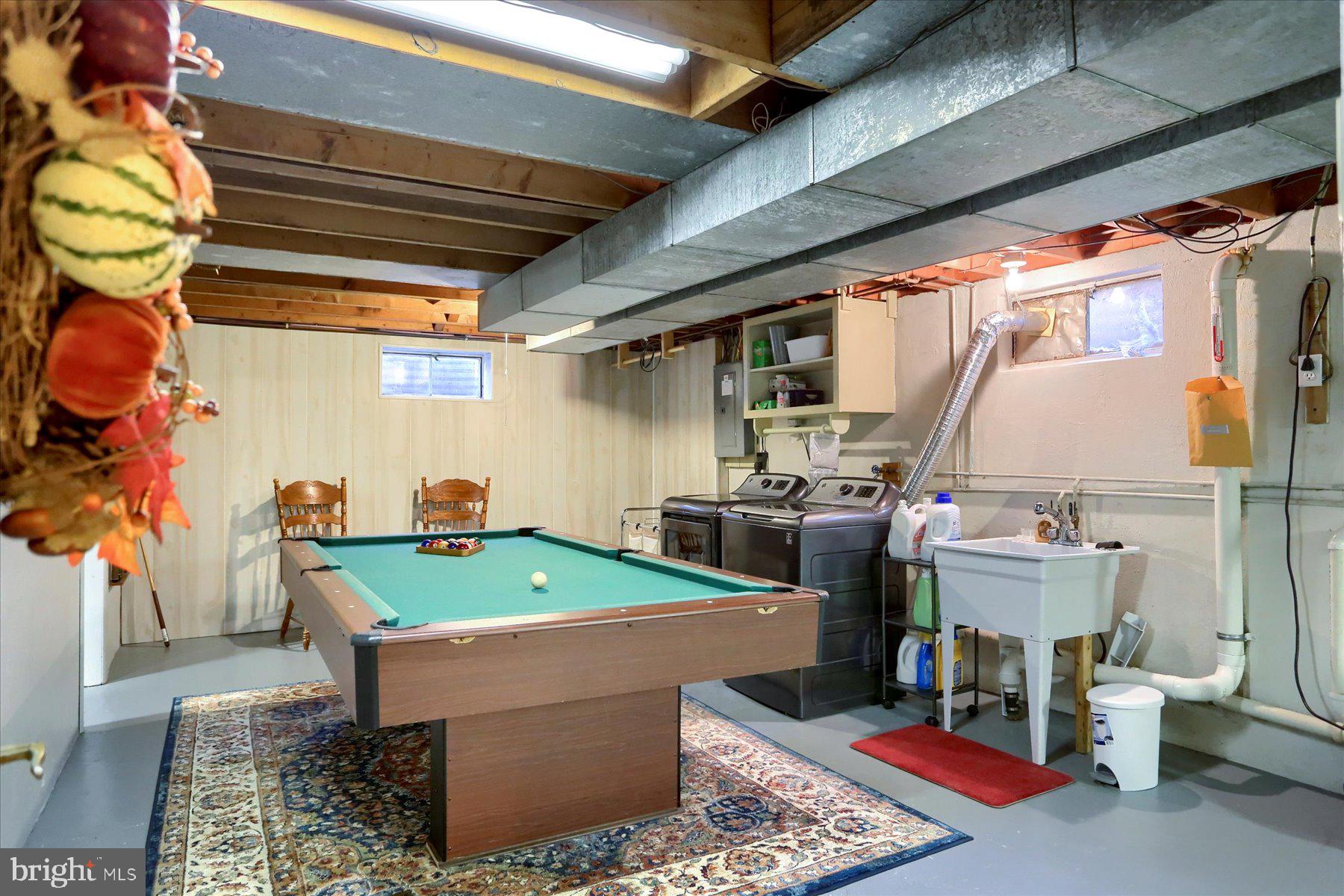 FAIRVIEW PARK - Residential