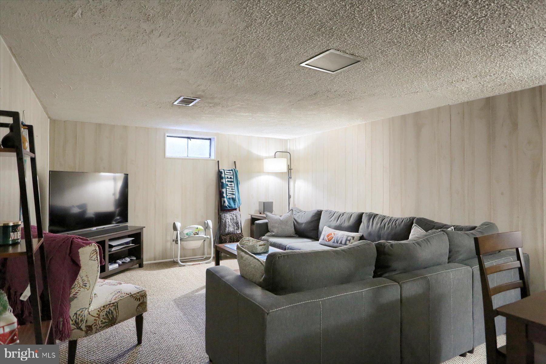 FAIRVIEW PARK - Residential