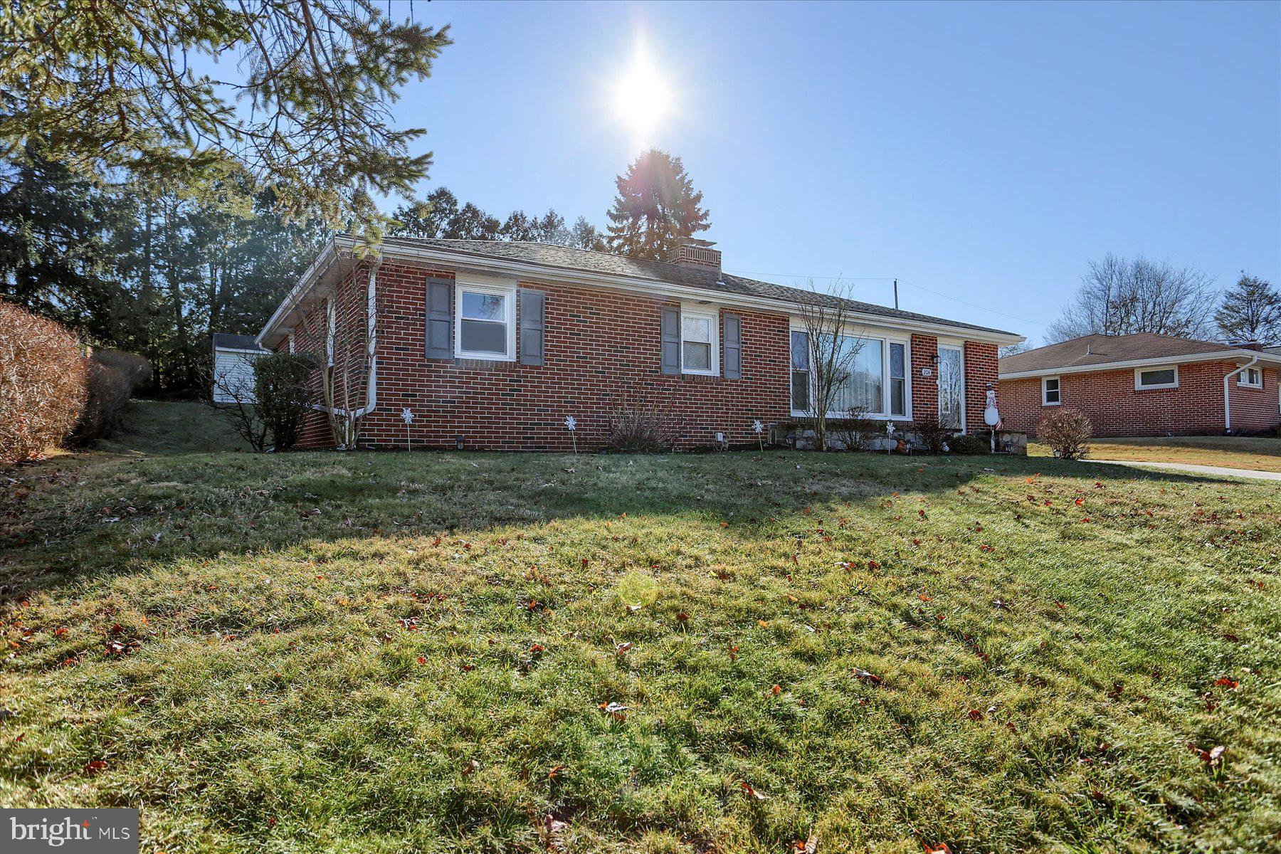 FAIRVIEW PARK - Residential