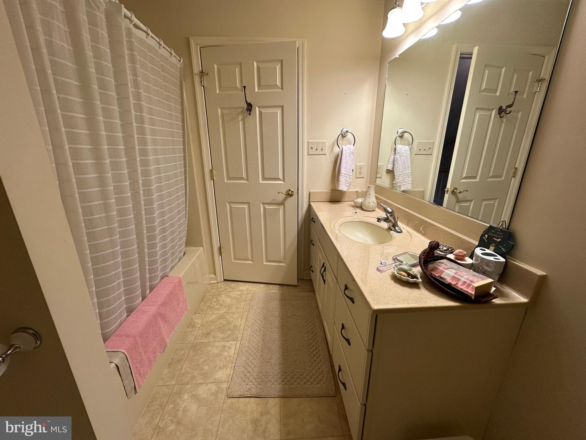 GREENWICH PARK - Residential