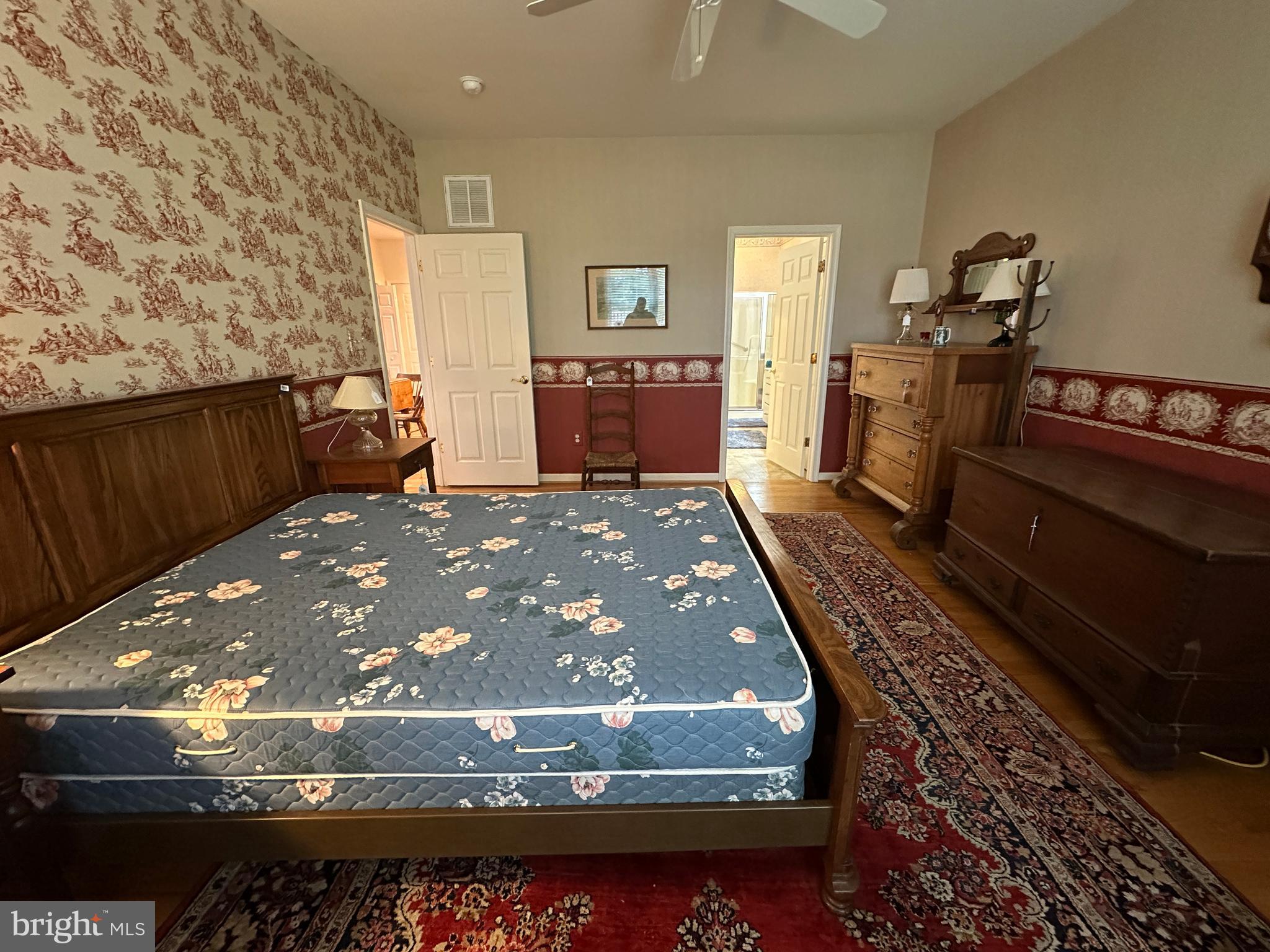 GREENWICH PARK - Residential