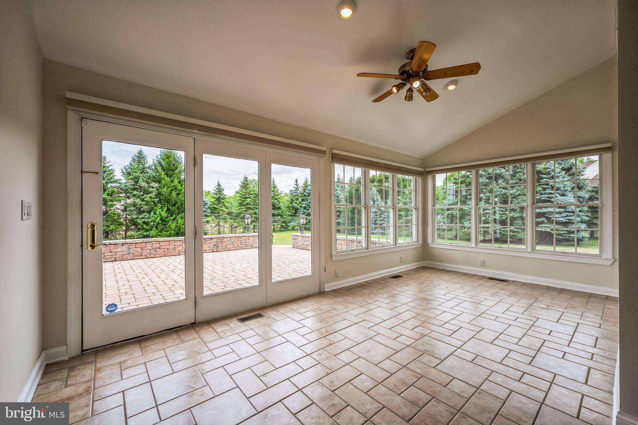 DEVONSHIRE - Residential