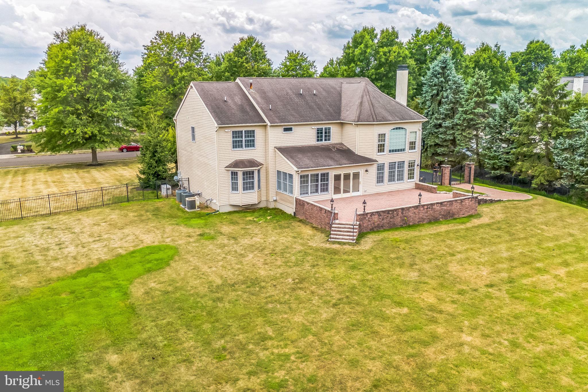 DEVONSHIRE - Residential