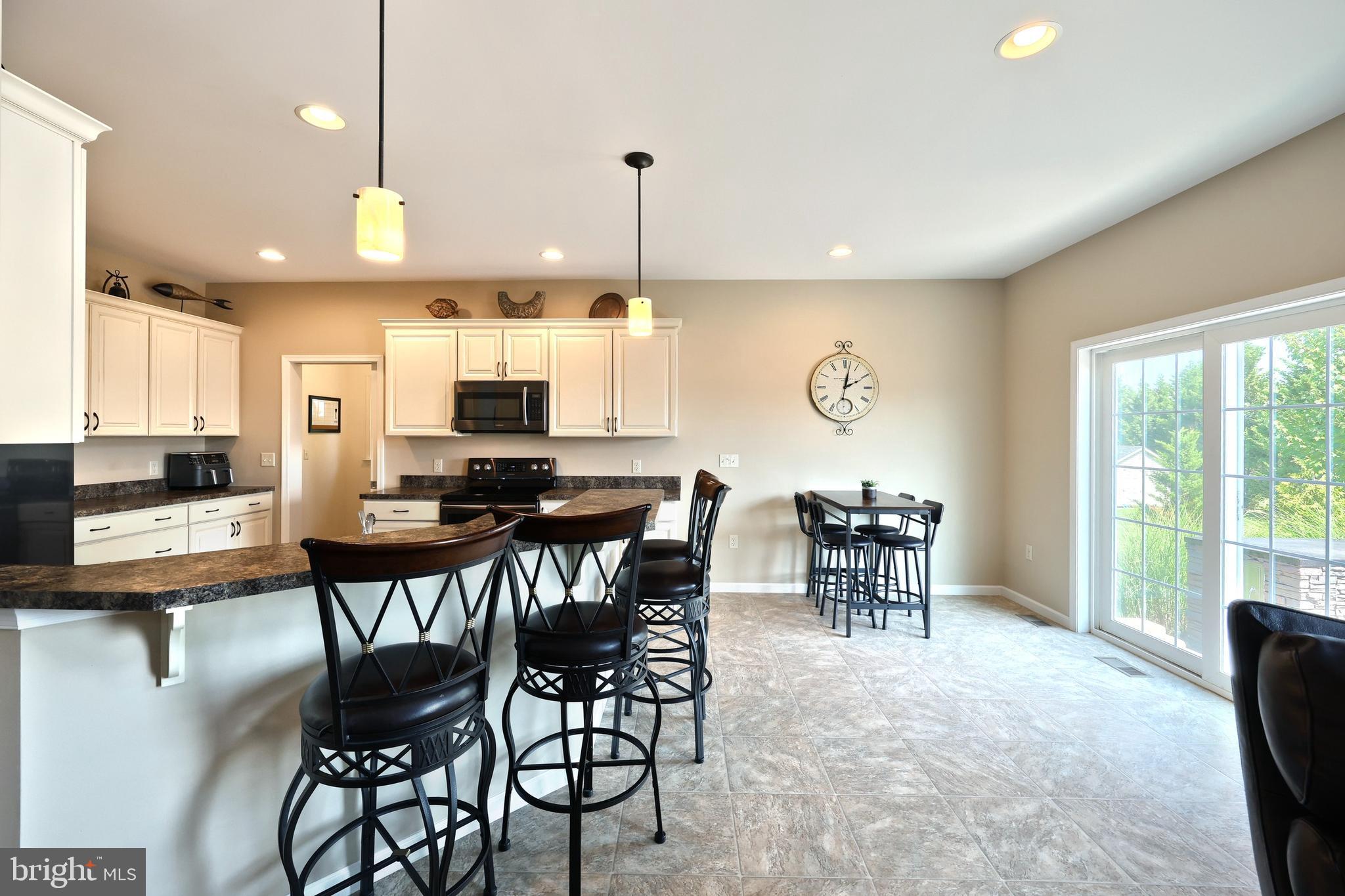 LAKE MEADE - Residential