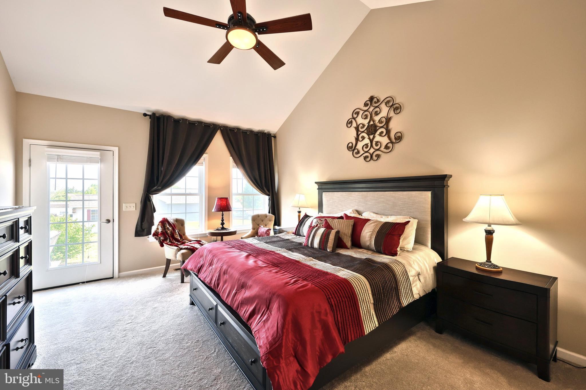 LAKE MEADE - Residential