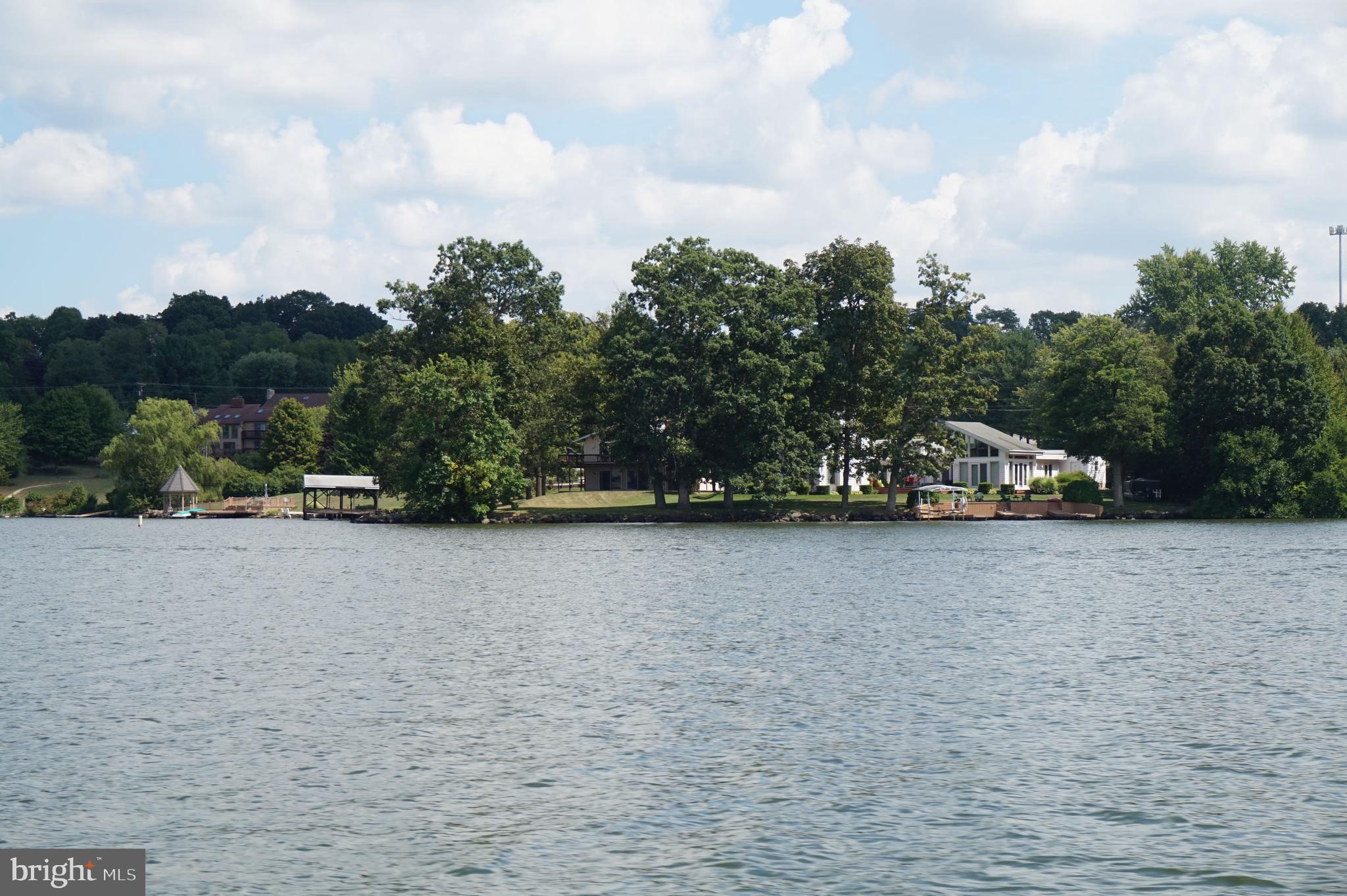 LAKE MEADE - Residential