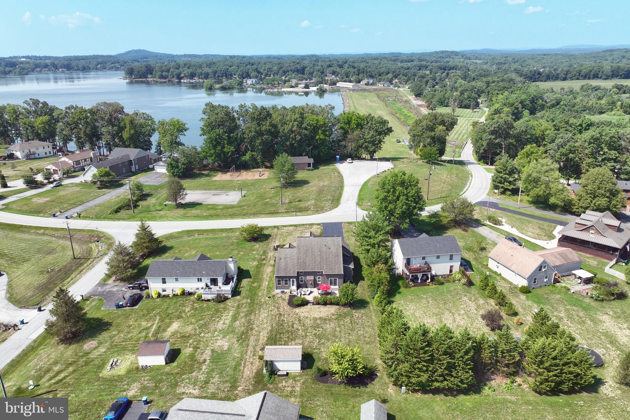 LAKE MEADE - Residential