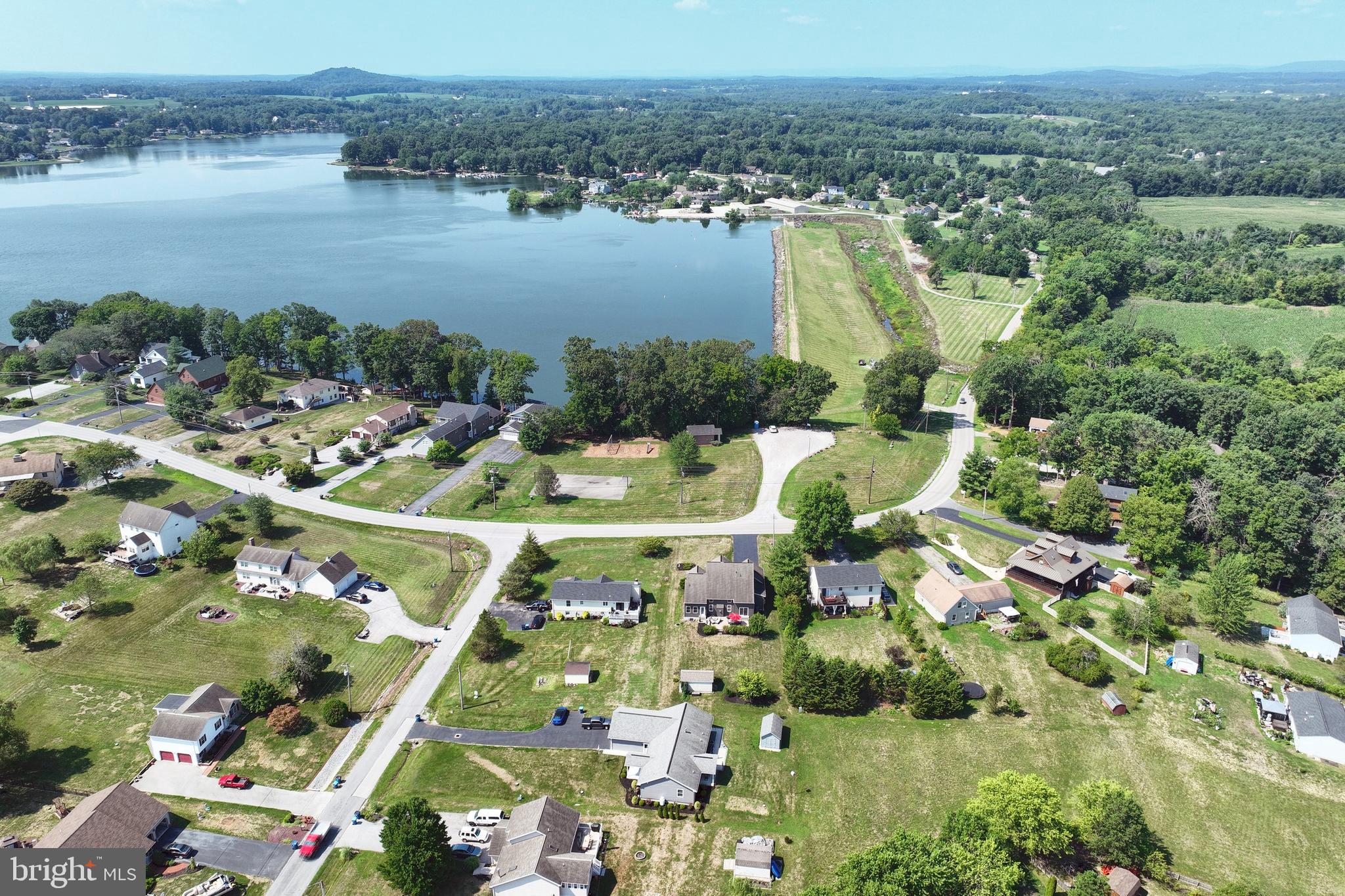 LAKE MEADE - Residential