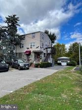 304 N CHESTER PIKE