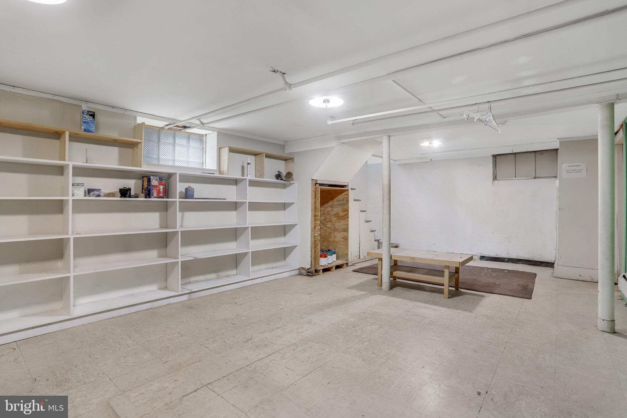 DOUGLAS PARK - Residential Lease