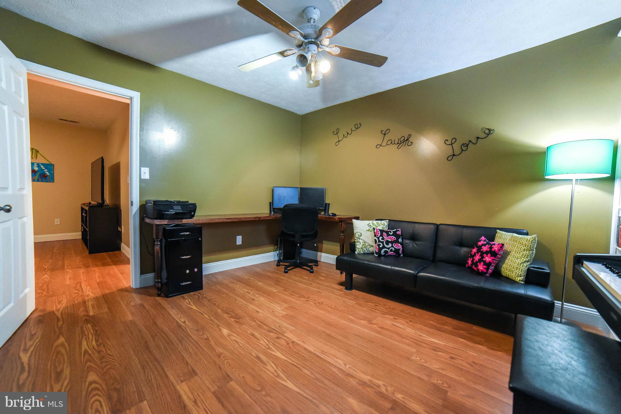 VICTORIAS GRANT - Residential