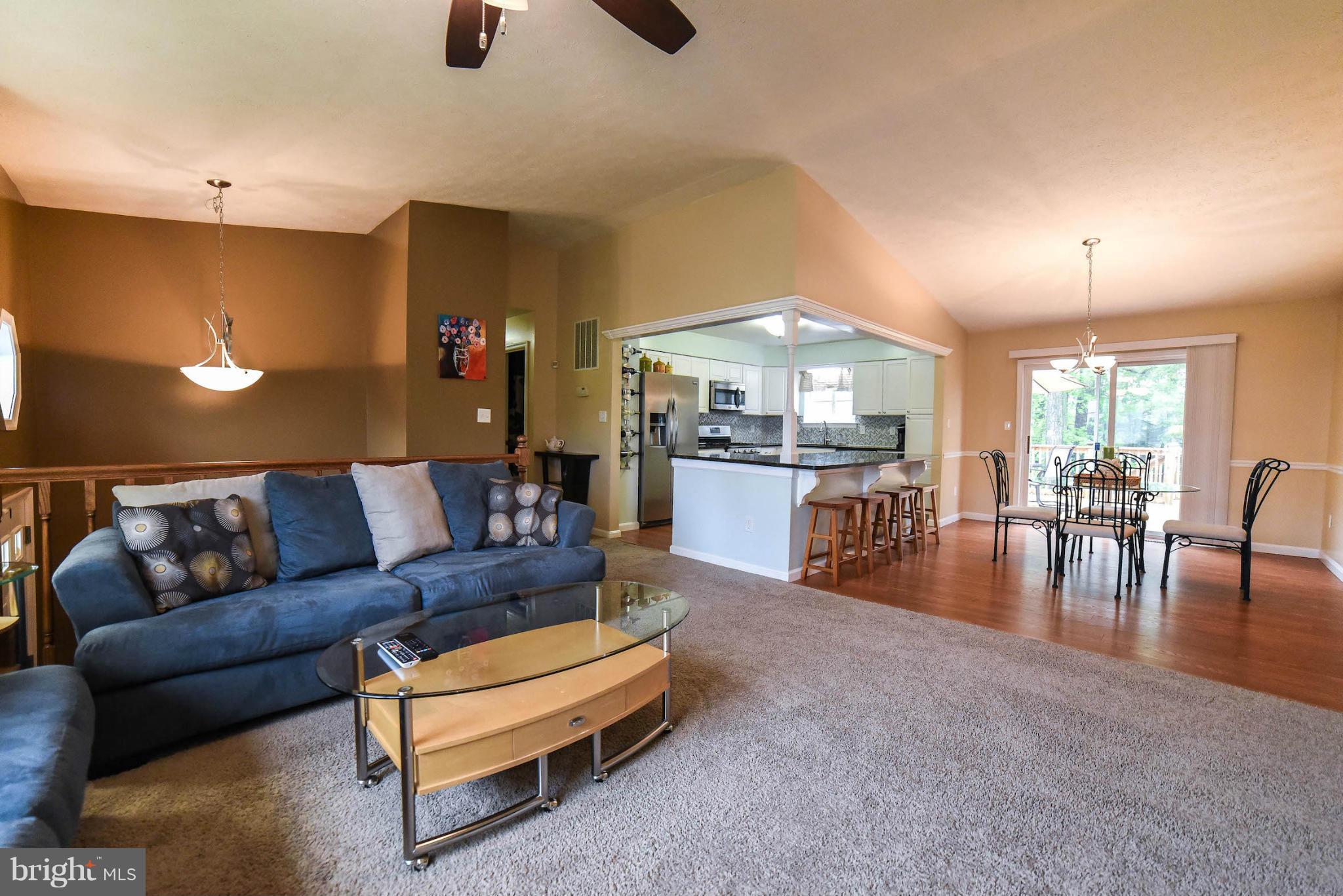 VICTORIAS GRANT - Residential