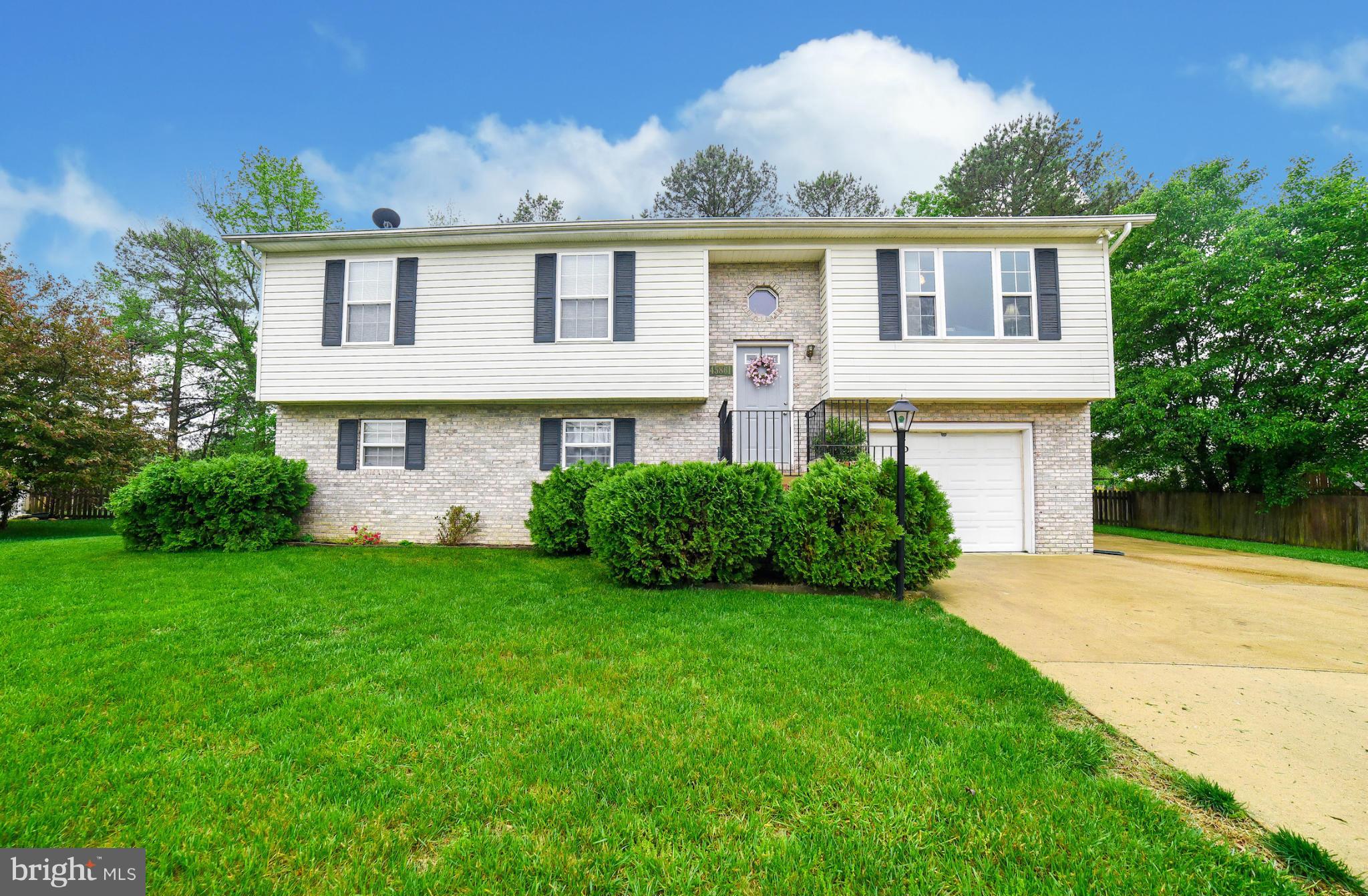 VICTORIAS GRANT - Residential